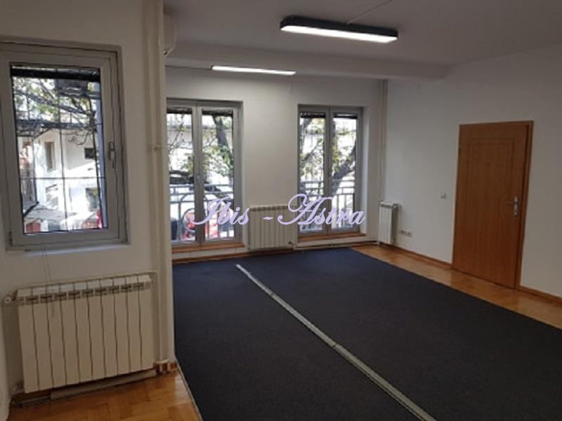 Poslovni objekat za izdavanje Centar ID#515458