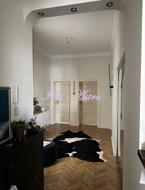 Salonski stan za prodaju centar ID#599476