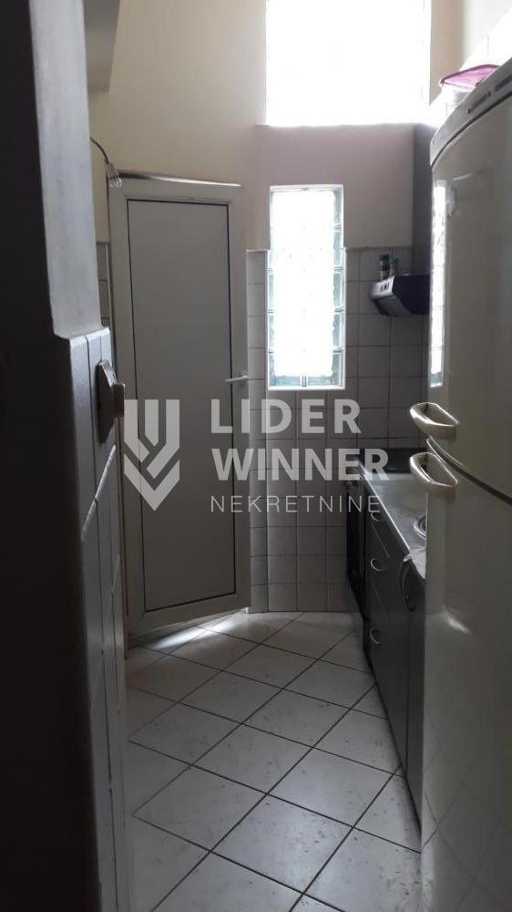 Stan Prodaja Beograd Centar (Savski Venac) 70 m2