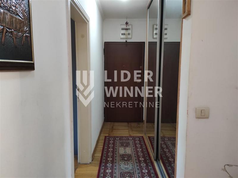 Stan Prodaja Beograd Vukov Spomenik 110 m2