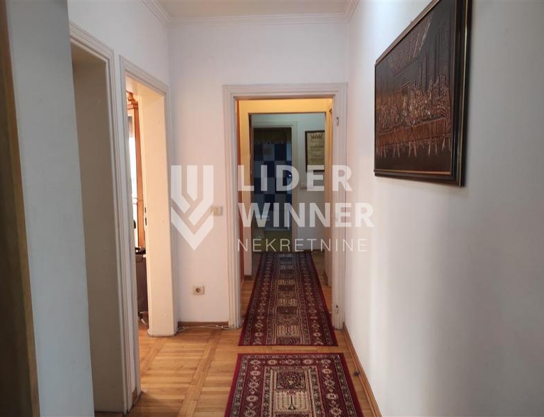 Stan Prodaja Beograd Vukov Spomenik 110 m2