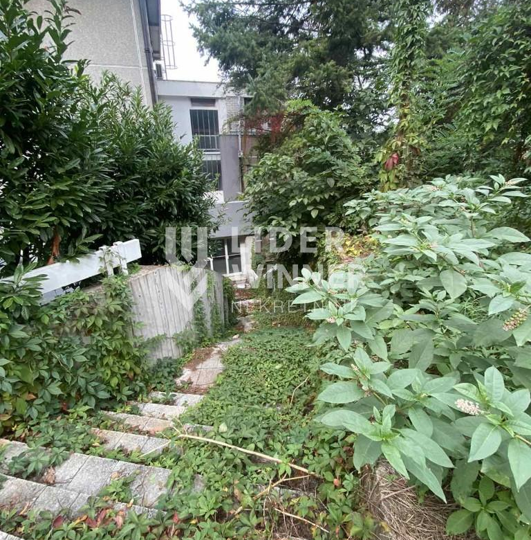 Stan Izdavanje Beograd Senjak 85 m2