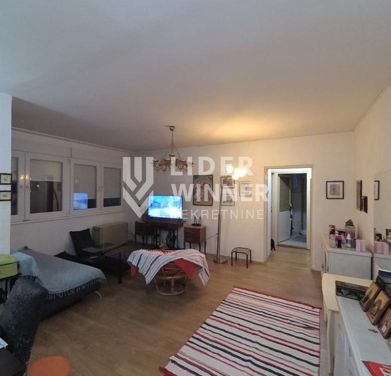 Stan Prodaja Beograd Fon 47 m2