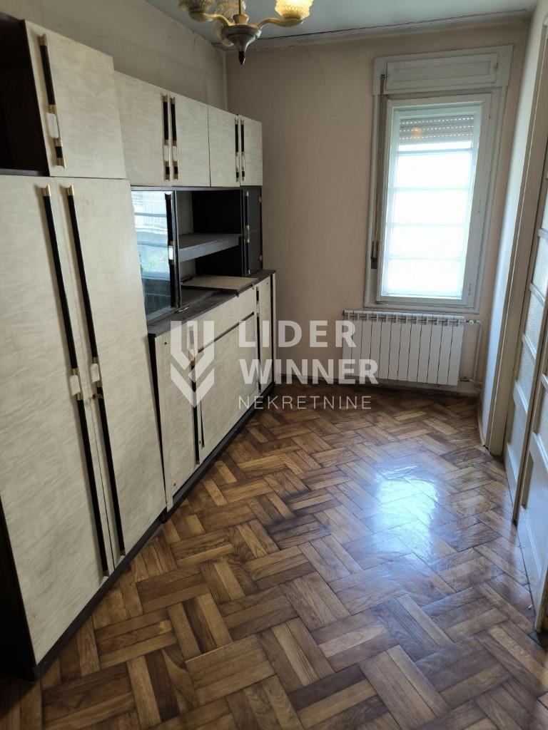 Stan Prodaja Beograd Stan Prodaja Beograd Studentski Trg 77 m2