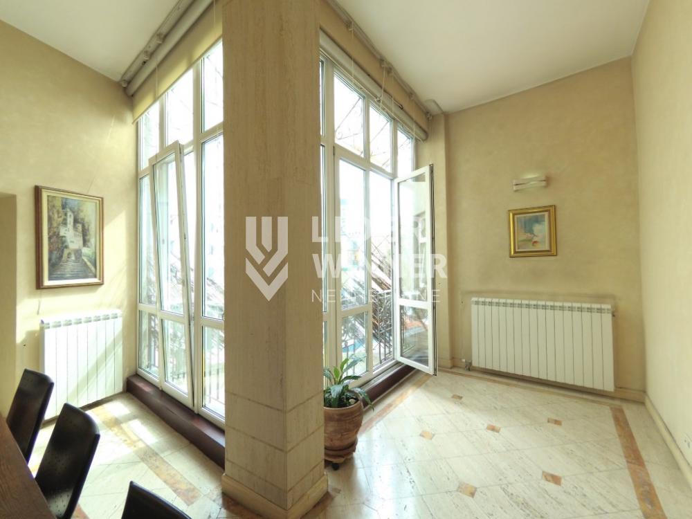 Stan Prodaja Beograd Stan Prodaja Beograd Hram Svetog Save 190 m2