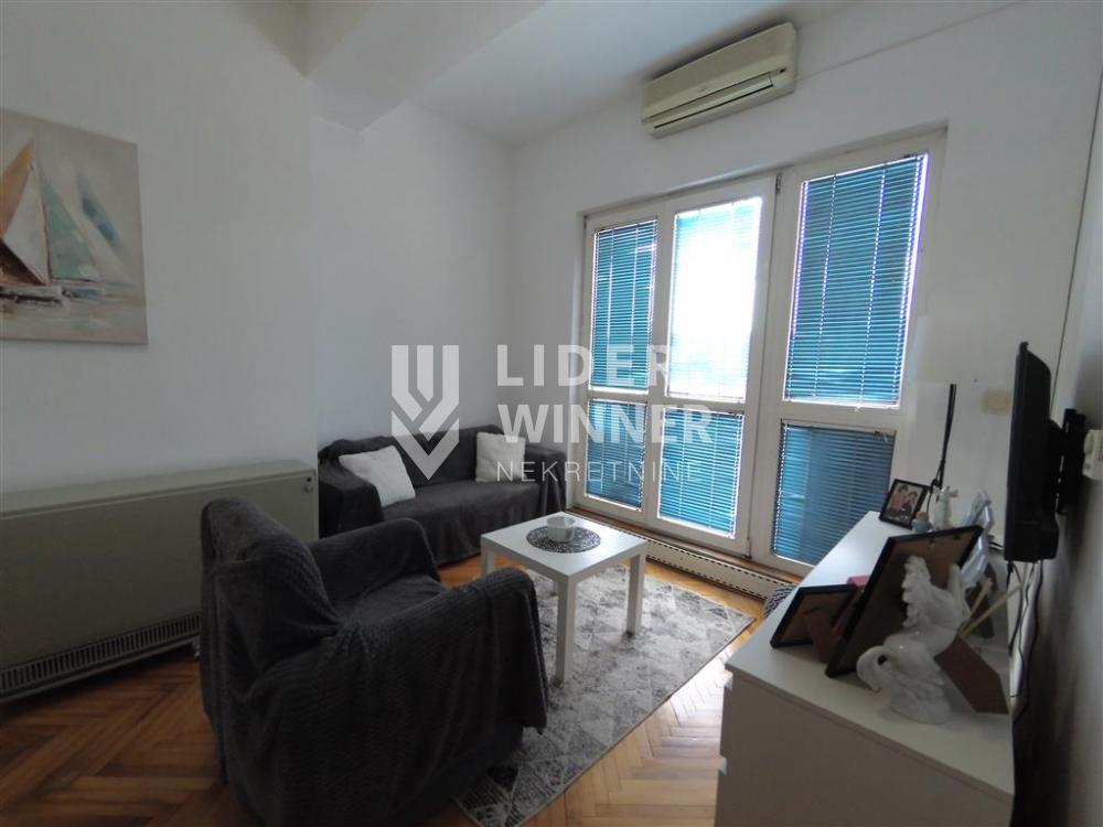 Stan Prodaja Beograd Gornji Grad 174 m2