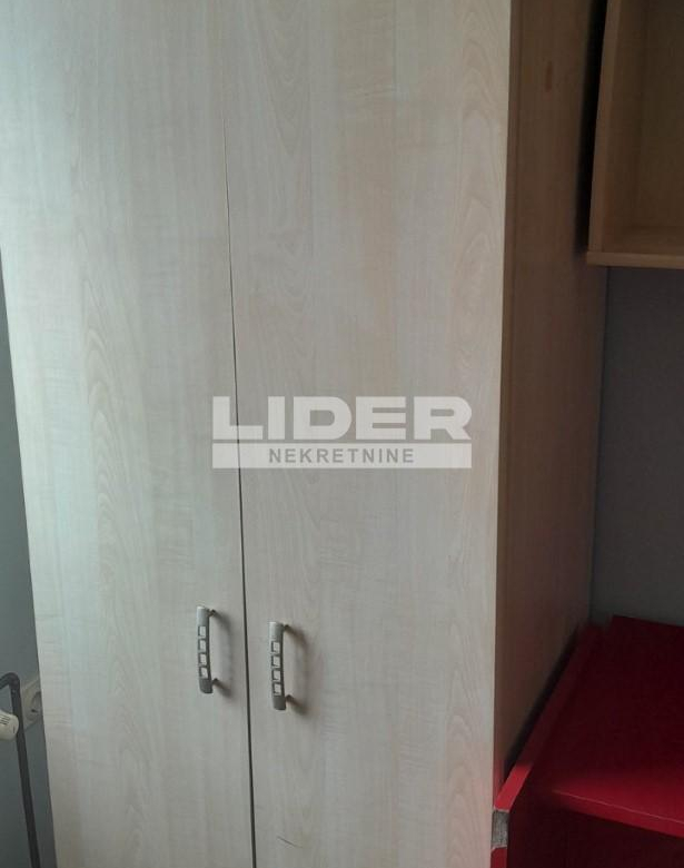 Stan Izdavanje Beograd Zvezdarska Šuma 25 m2