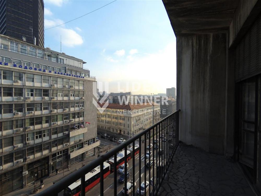 Stan Prodaja Beograd London 148 m2