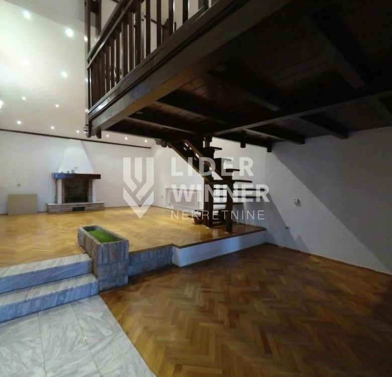 Kuća Izdavanje Beograd Lekino Brdo 157 m2