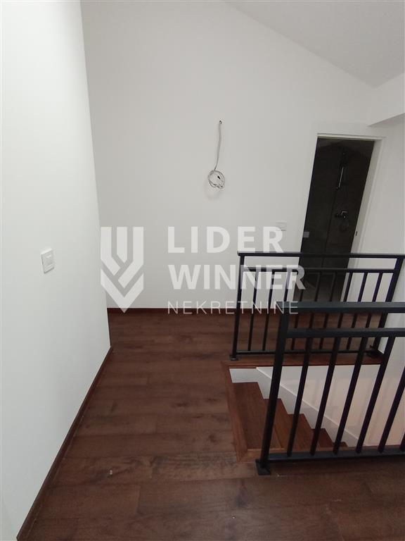 Stan Prodaja Beograd Olimp 88 m2
