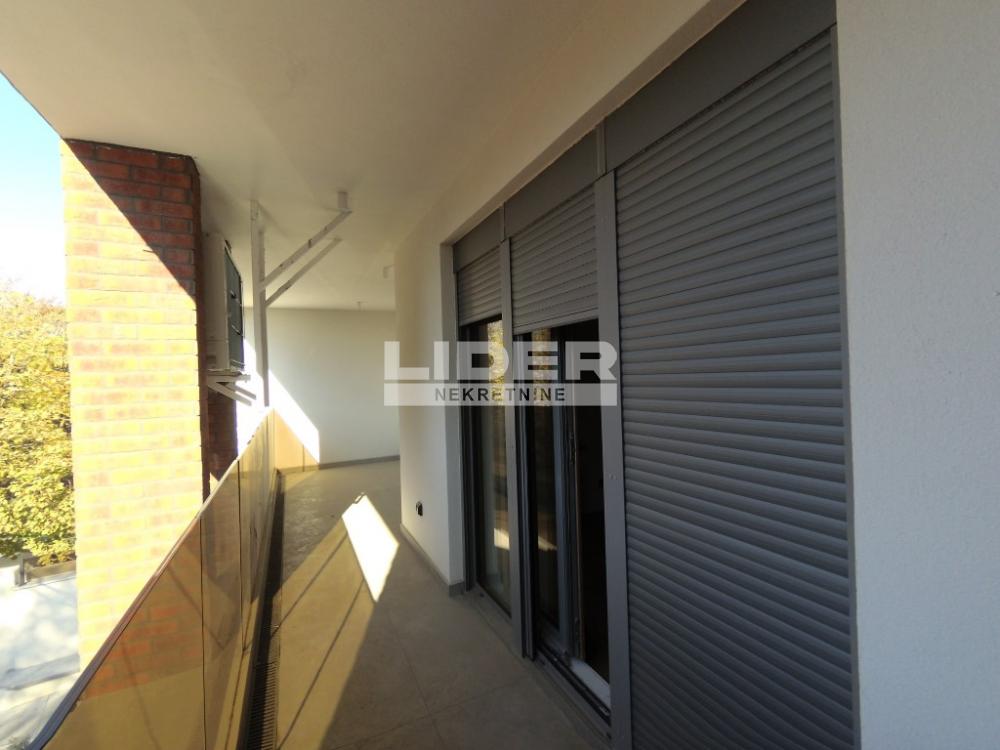 Stan Prodaja Beograd Autokomanda 125 m2