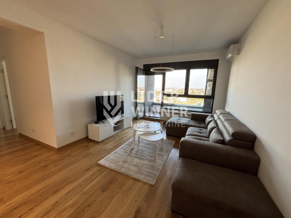 Stan Izdavanje Beograd Vojvode Stepe 84 m2