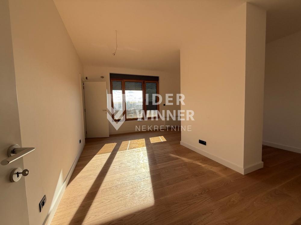 Stan Prodaja Beograd Stan Prodaja Beograd Autokomanda 220 m2