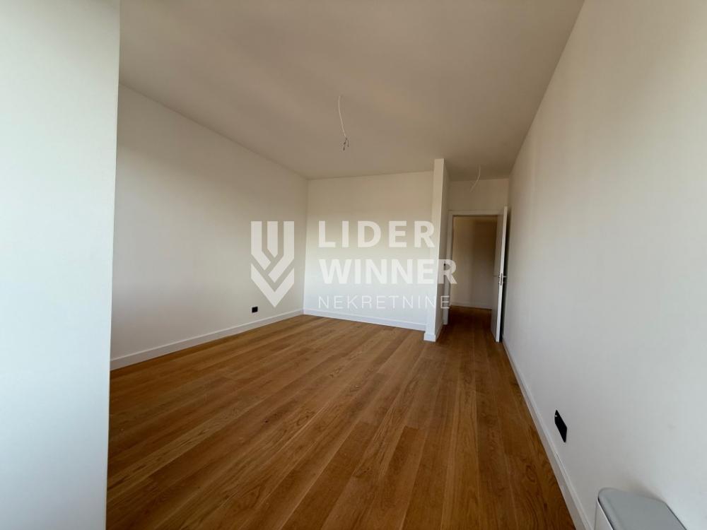 Stan Prodaja Beograd Stan Prodaja Beograd Autokomanda 220 m2