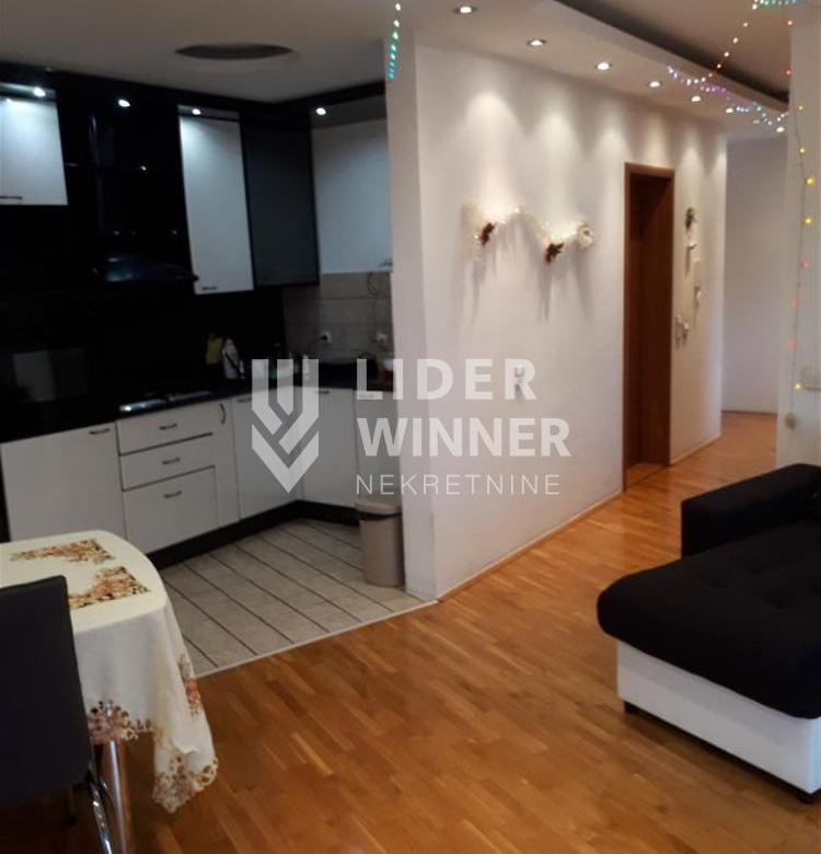 Stan Prodaja Beograd Hram Svetog Save 80 m2