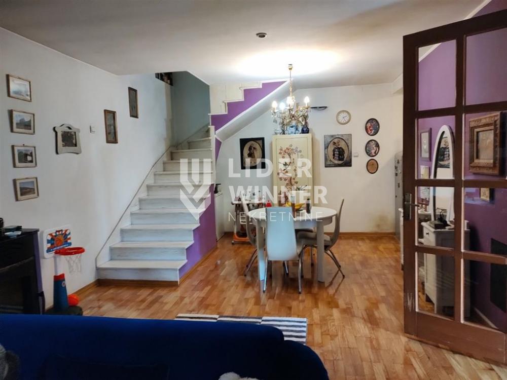 Kuća Prodaja Beograd Kuća Prodaja Beograd Lekino Brdo 192 m2