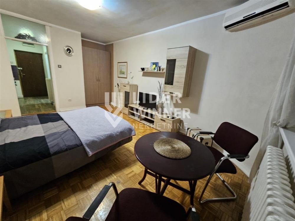 Stan Izdavanje Beograd Slavija 27 m2