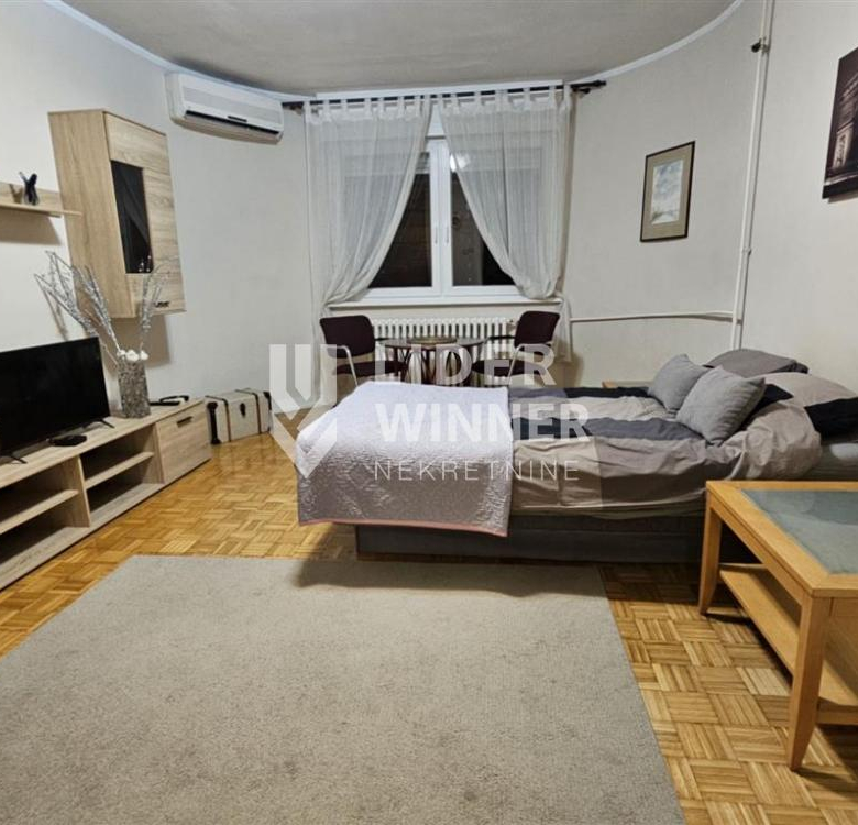 Stan Izdavanje Beograd Slavija 27 m2