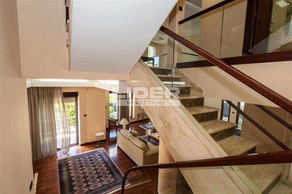 Kuća Prodaja Beograd Kuća Prodaja Beograd Dedinje 600 m2