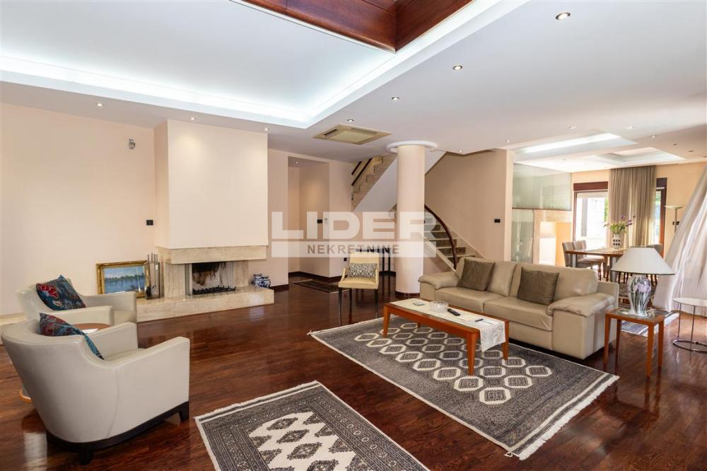 Kuća Prodaja Beograd Dedinje 600 m2