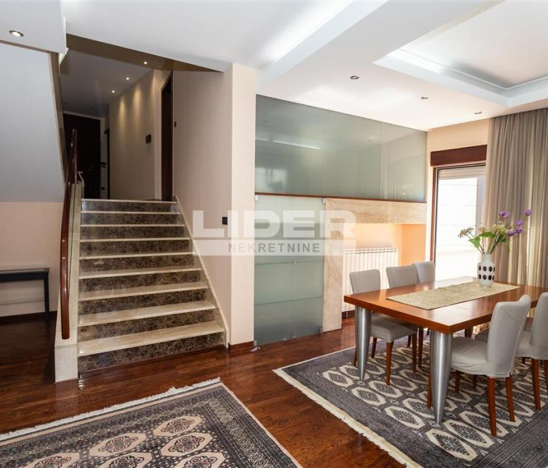 Kuća Prodaja Beograd Dedinje 600 m2