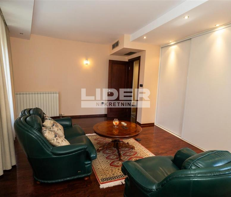 Kuća Prodaja Beograd Dedinje 600 m2
