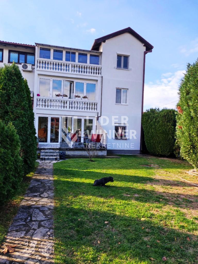 Kuća Prodaja Beograd Kuća Prodaja Beograd Bežanijska Kosa 1 350 m2