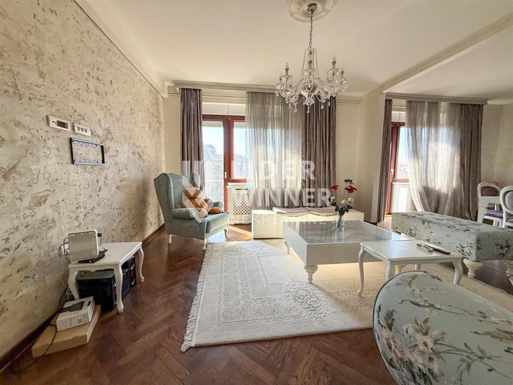Stan Prodaja Beograd Vukov Spomenik 82 m2