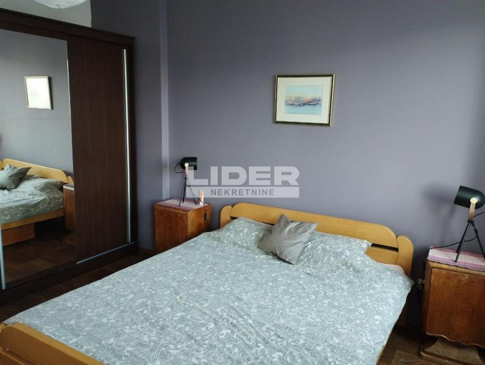 Stan Izdavanje Beograd Stan Izdavanje Beograd Studentski Trg 52 m2