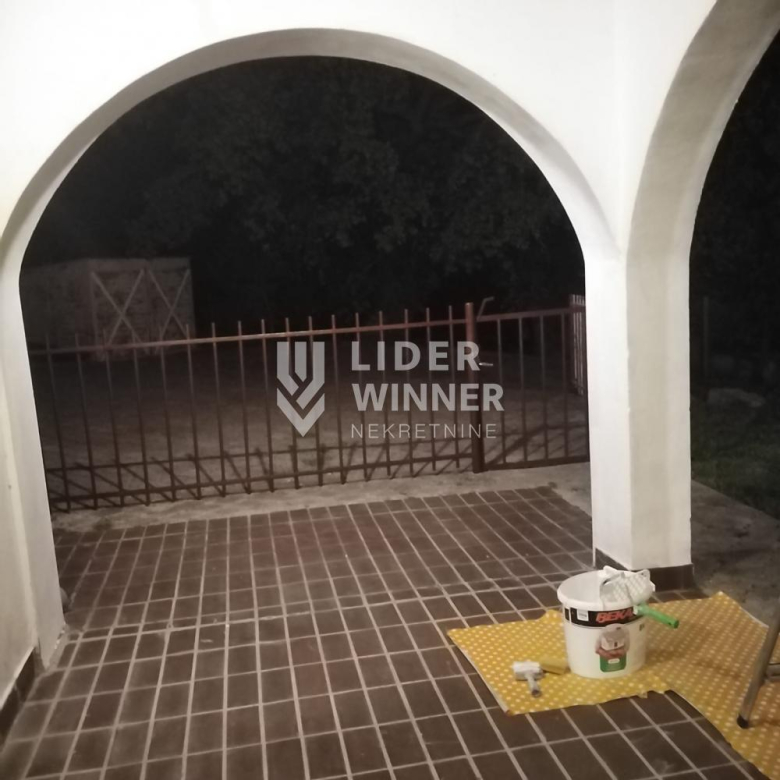 Kuća Prodaja Cg-primorje Petrovac 490 m2