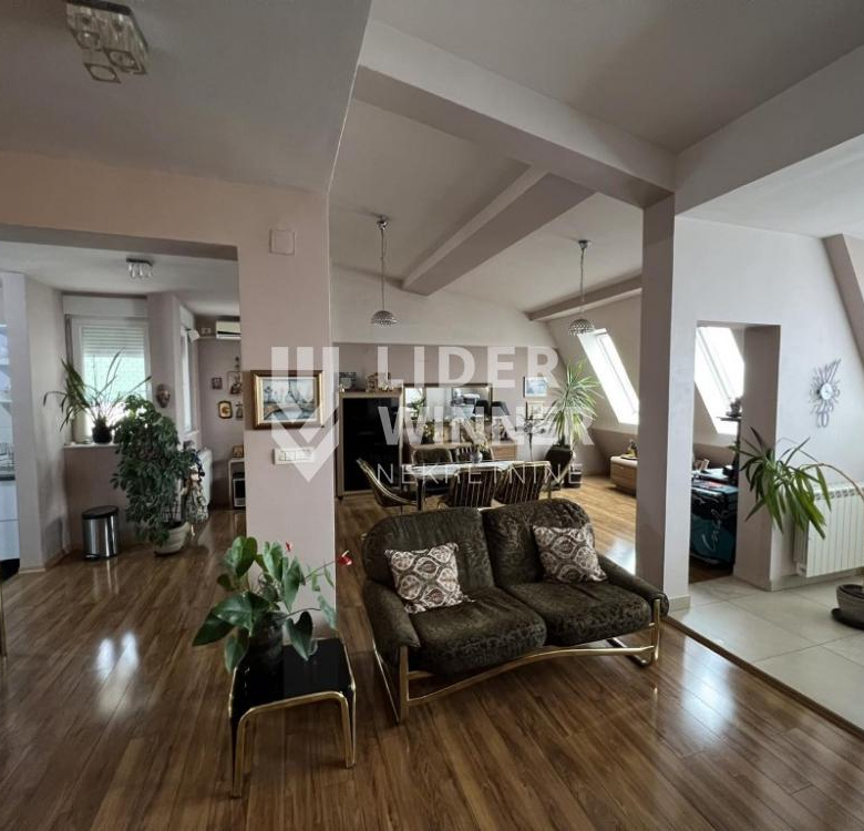 Vračar, Hram, Stojana Protića, 118m2+42m2 ID#132440.