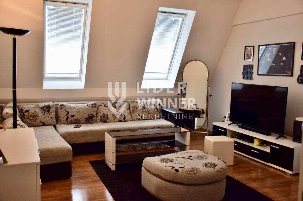 Stan Prodaja Beograd Stan Prodaja Beograd Hram Svetog Save 118 m2