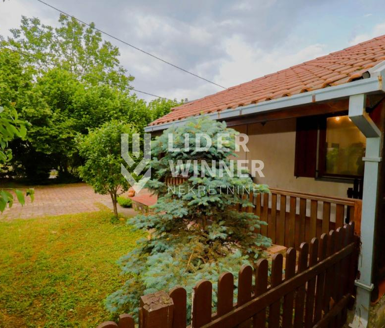 Kuća Prodaja Beograd Bežanijska Kosa 3 182 m2