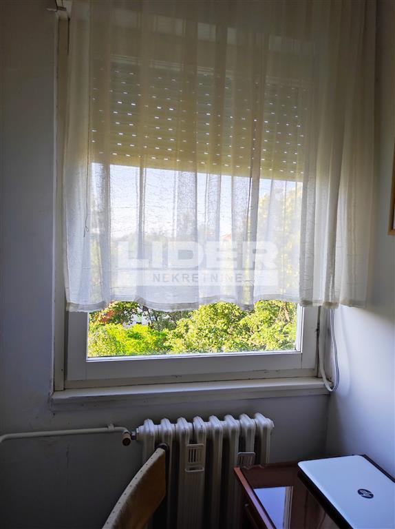 Stan Prodaja Beograd Bežanijska Kosa 2 77 m2