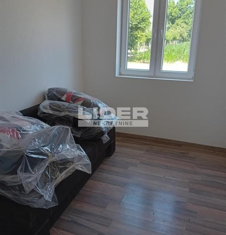 Kuća Prodaja Inđija  115 m2