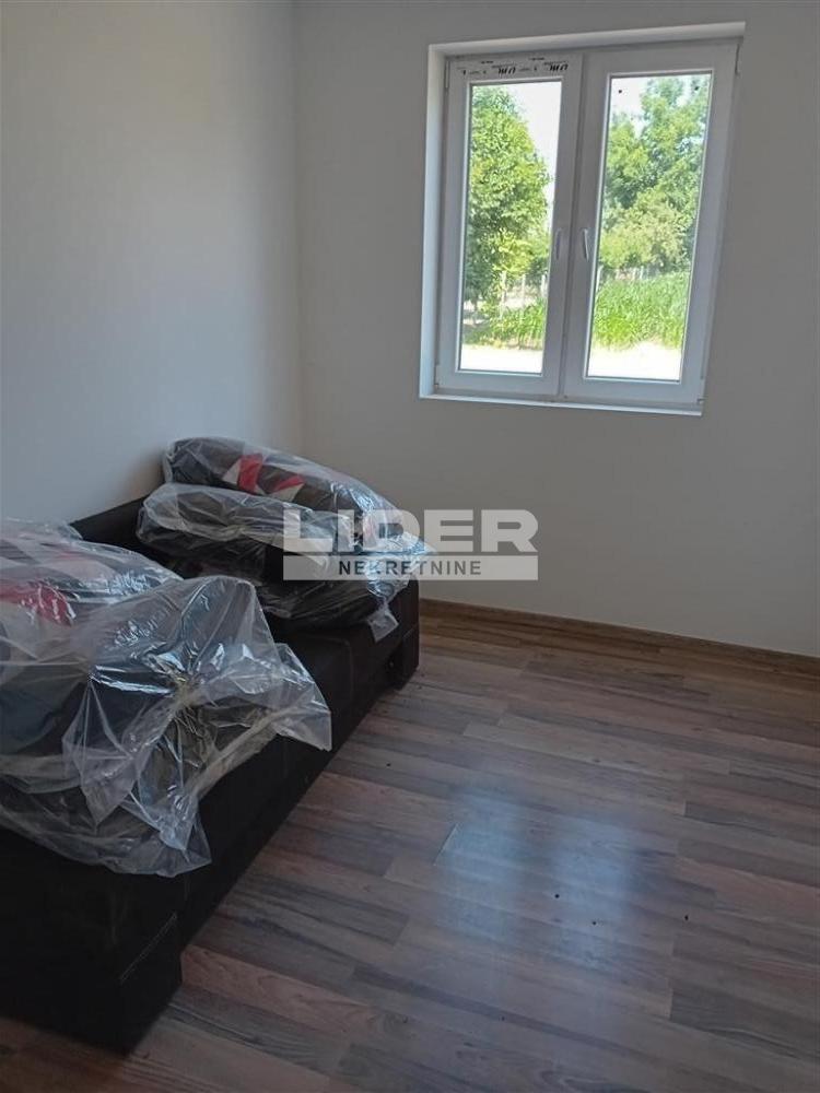 Kuća Prodaja Inđija  115 m2