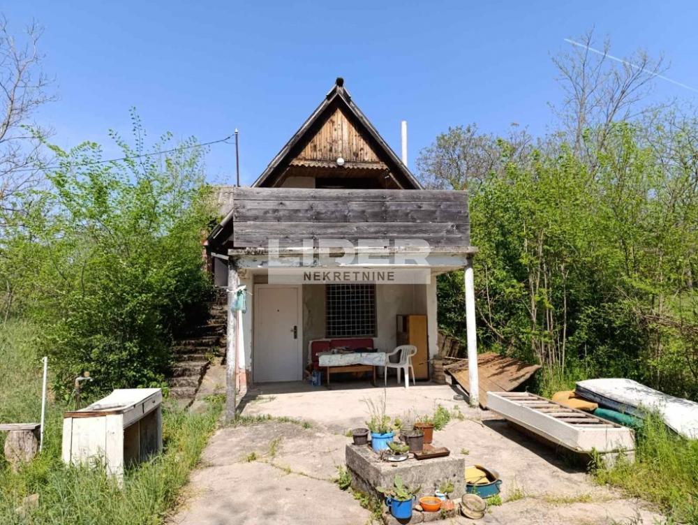 Kuća Prodaja Alibunar  64 m2