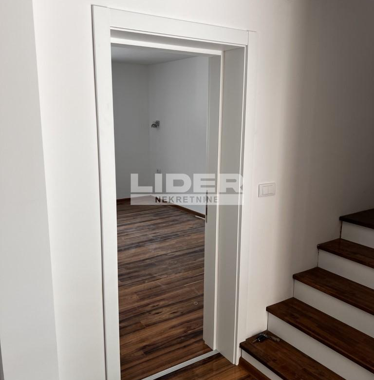 Kuća Prodaja Beograd Senjak 78 m2