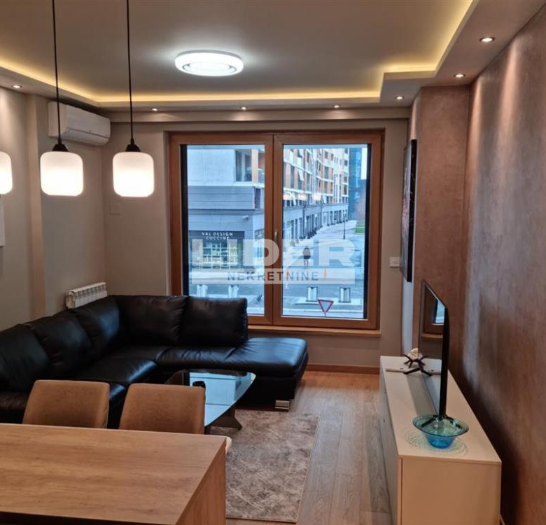 Stan Izdavanje Beograd Blok 65 62 m2