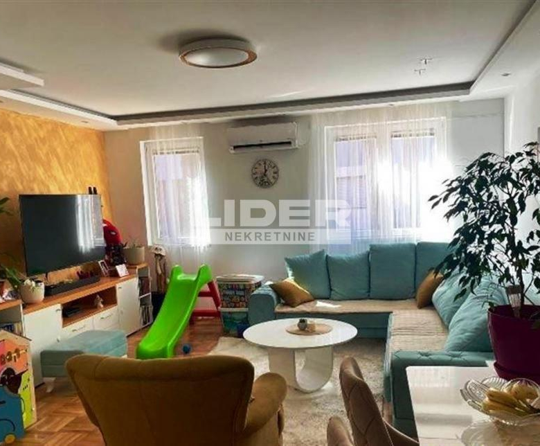 Stan Prodaja Beograd Zvezdarska Šuma 63 m2