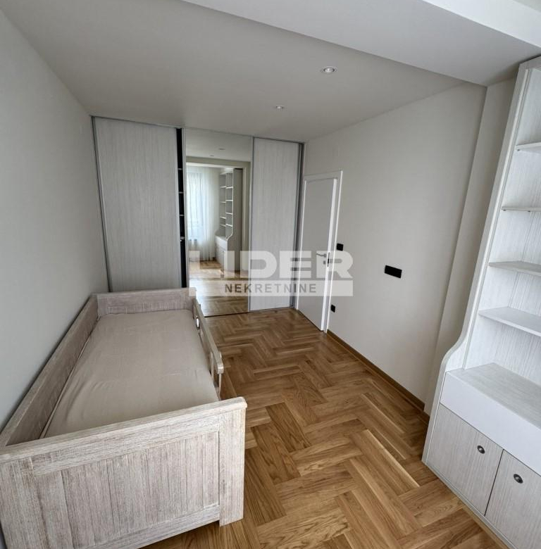 Stan Izdavanje Beograd Crveni Krst 90 m2