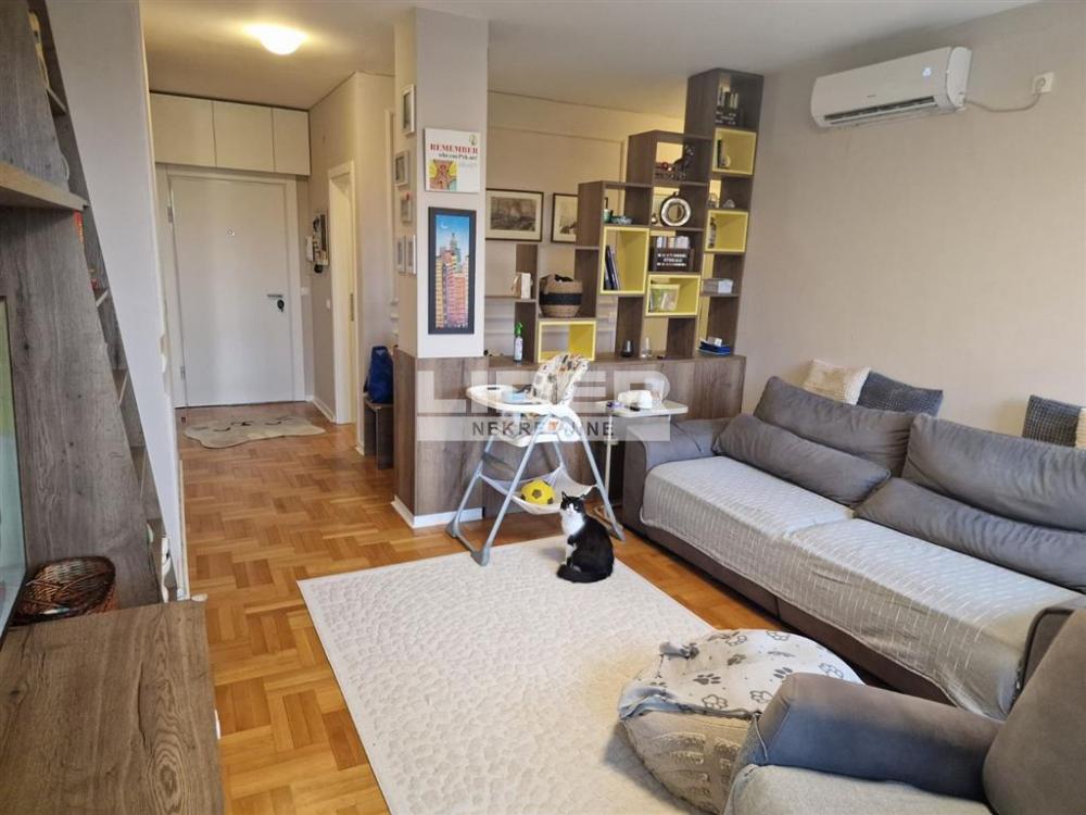 Stan Prodaja Beograd Blok 64 76 m2
