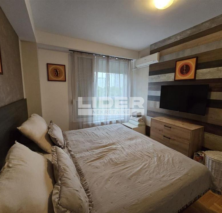 Stan Prodaja Beograd Blok 64 76 m2