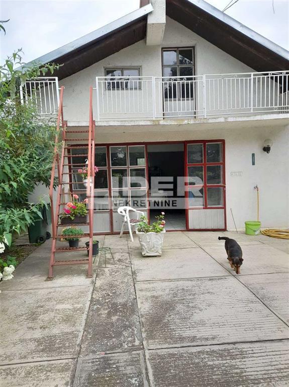 Kuća Prodaja Opovo  347 m2