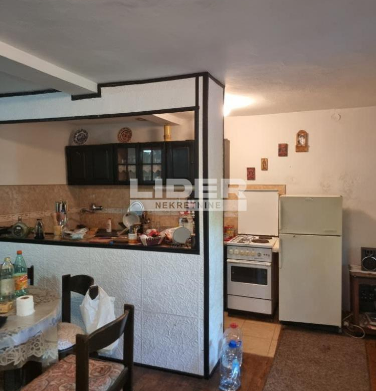 Kuća Prodaja Veliko Gradište  260 m2