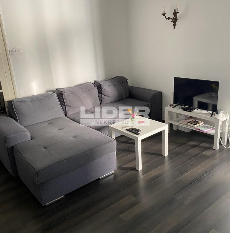 Stan Izdavanje Beograd Centar (Savski Venac) 120 m2