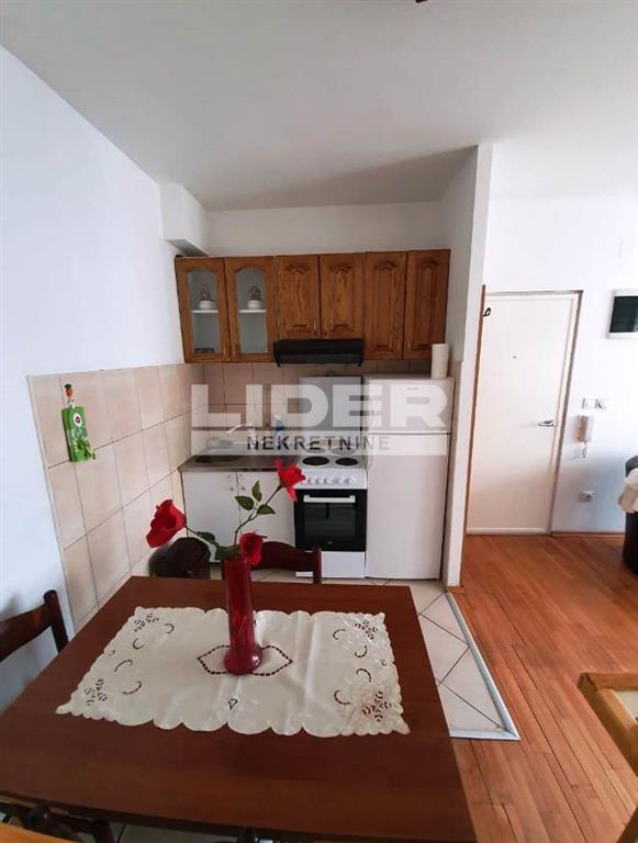 Stan Izdavanje Beograd Neimar 43 m2