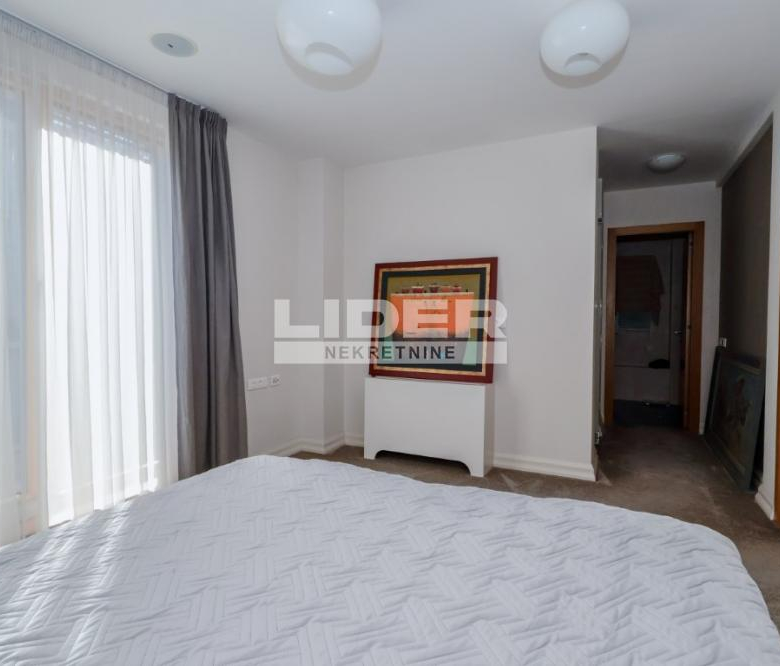 Kuća Prodaja Beograd Košutnjak 279 m2