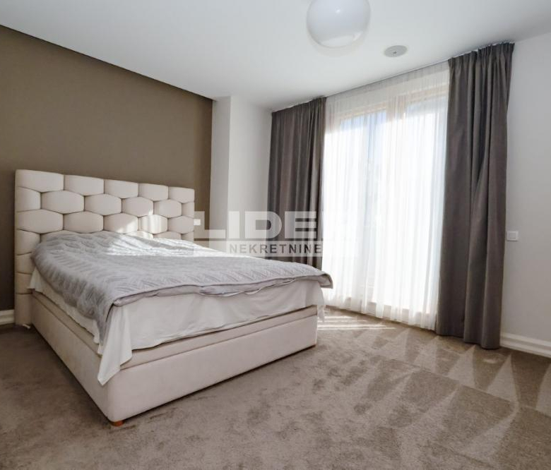Kuća Prodaja Beograd Košutnjak 279 m2