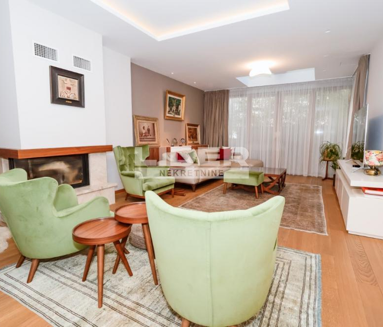Lux kompletno nameštena sa garažama ID#134659.